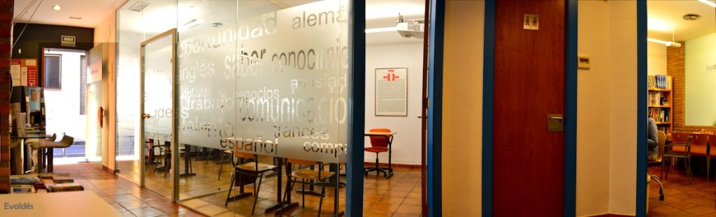 school-denia-spanish-entrance school-spanish-spain