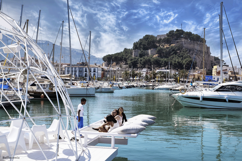 The school TLCdenia is located in Denia (Alicante) Spain