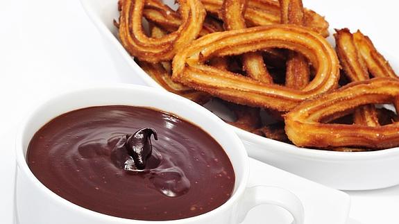 Spanish churros with chocolate