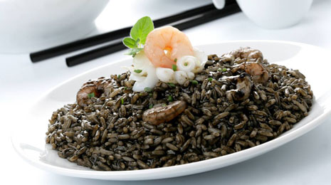 Spanish arroz negro 