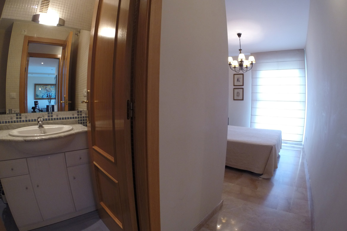 Bathroom of the private apartment in Denia