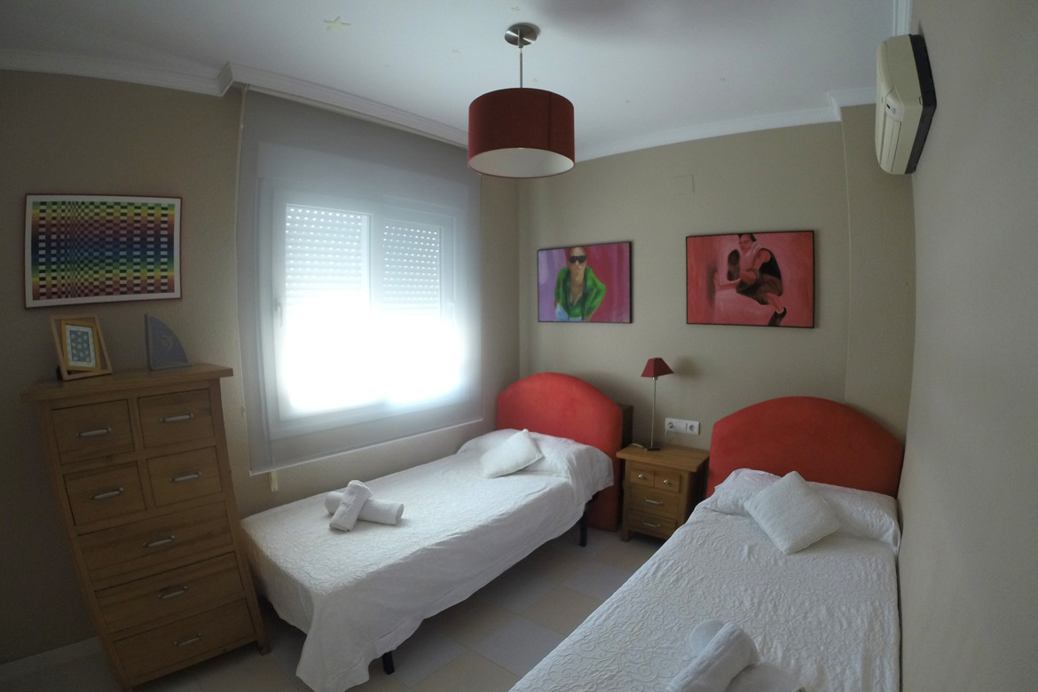 Bedroom of Marina Azul beach apartment in Denia