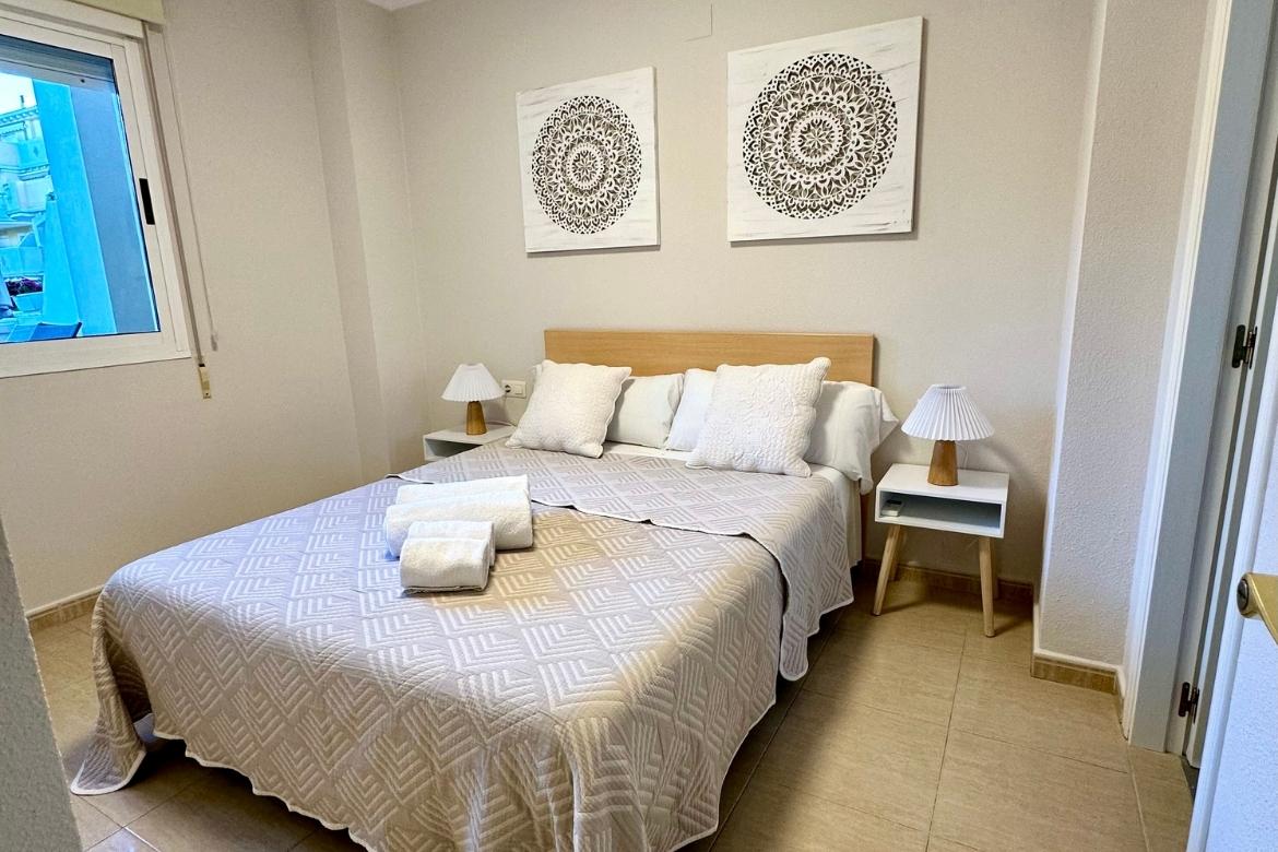 Bedroom of the beach apartment in Denia