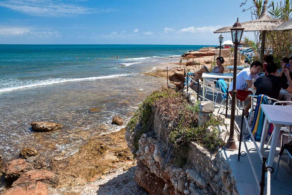 mejores chiringuitos en Denia para tomar algo junto al mar