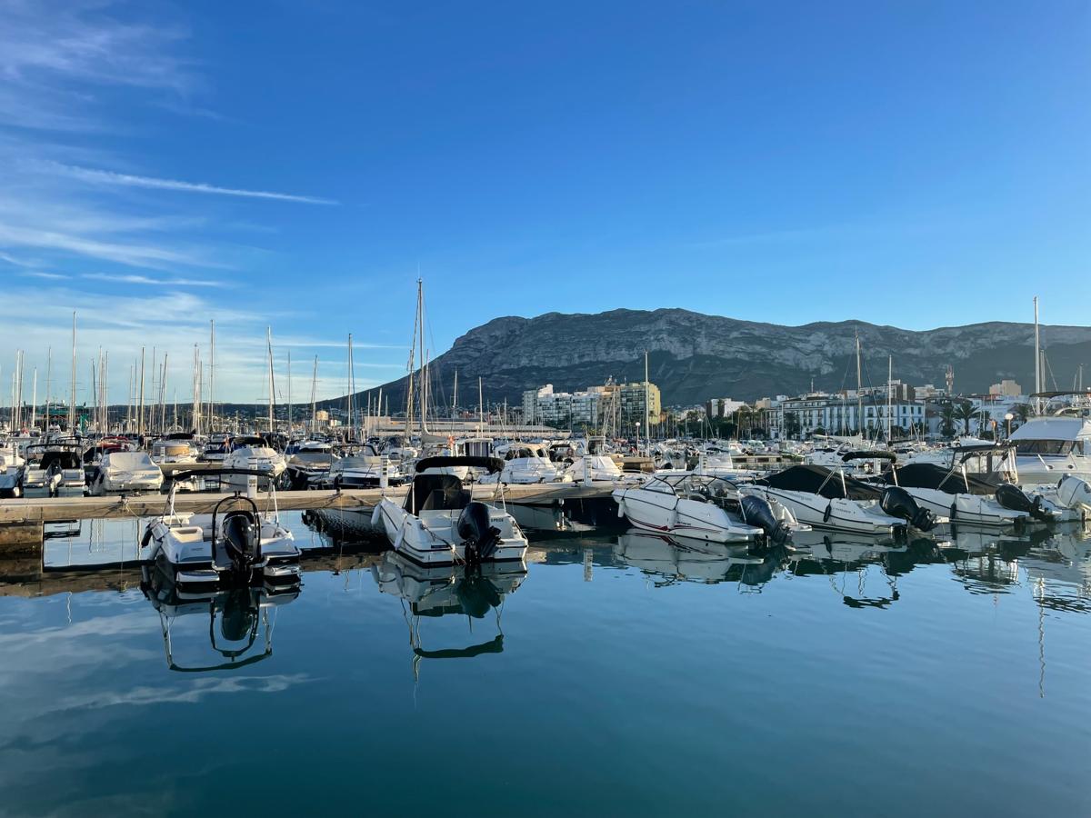 Puerto de Denia en España donde se realiza la formación para profes