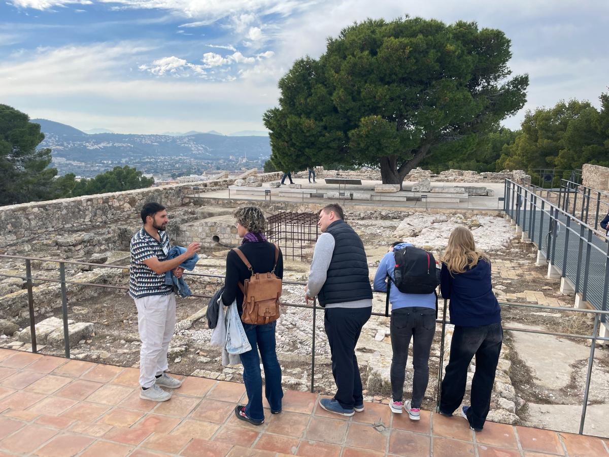 Visita cultural al castillo de la formación para profesores de español